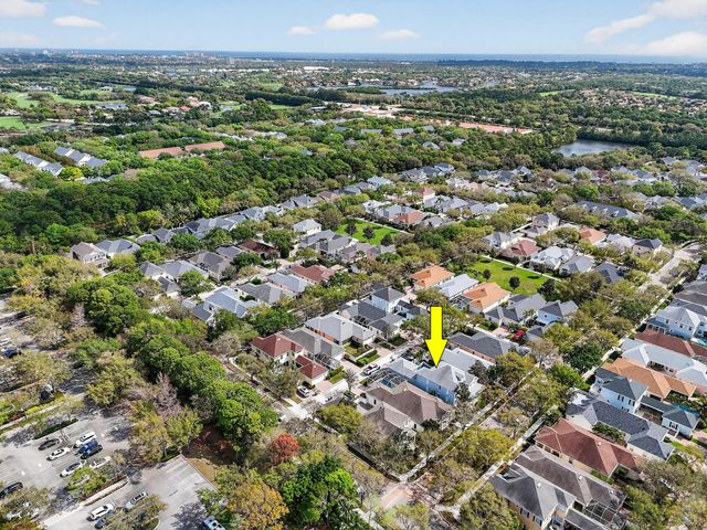 240 Poinciana Drive, Jupiter, FL 33458
