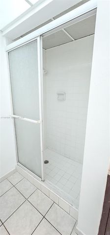 7911 N Colony Cir N 202, Tamarac, FL 33321