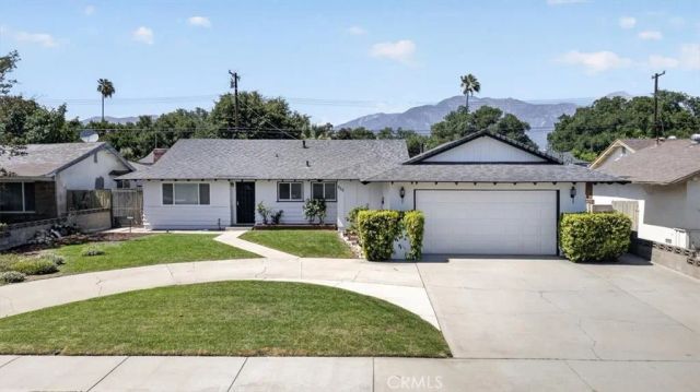 855 W 8th, Upland, CA 91786