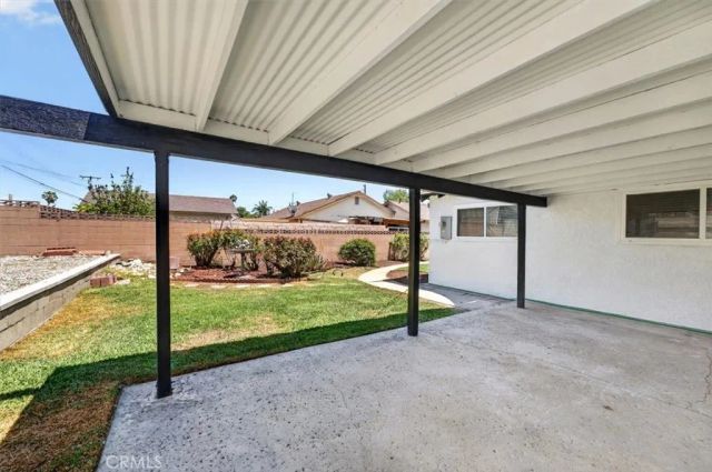 855 W 8th, Upland, CA 91786