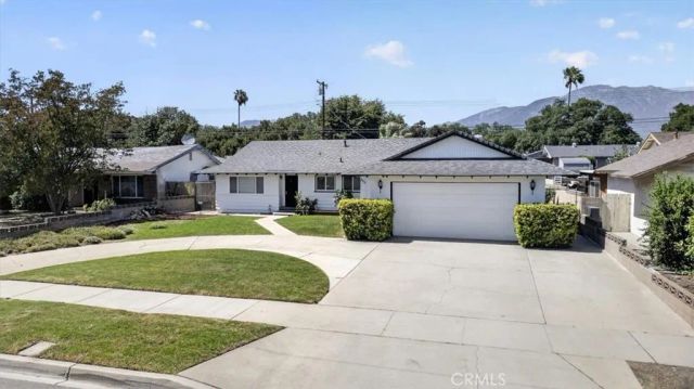 855 W 8th, Upland, CA 91786
