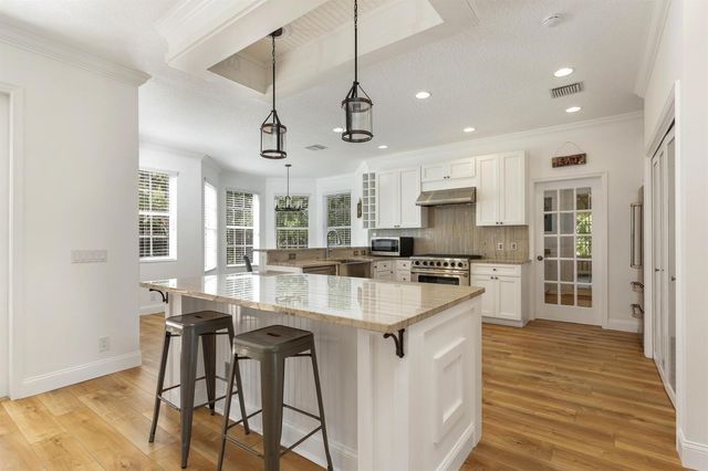 1001 SE Ranch Road, Jupiter, FL 33478