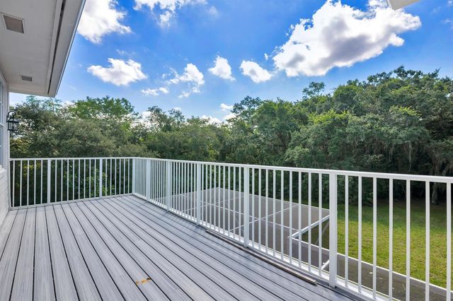 1001 SE Ranch Road, Jupiter, FL 33478