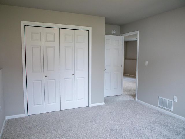 7895 Cottonwood Boulevard, Horace, ND 58104