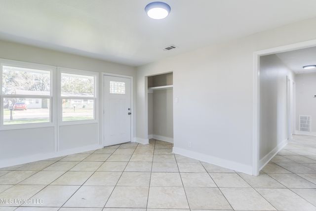 3211 Moreland Street, Pascagoula, MS 39567