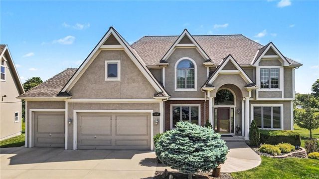 25162 176th Street, Leavenworth, KS 66048
