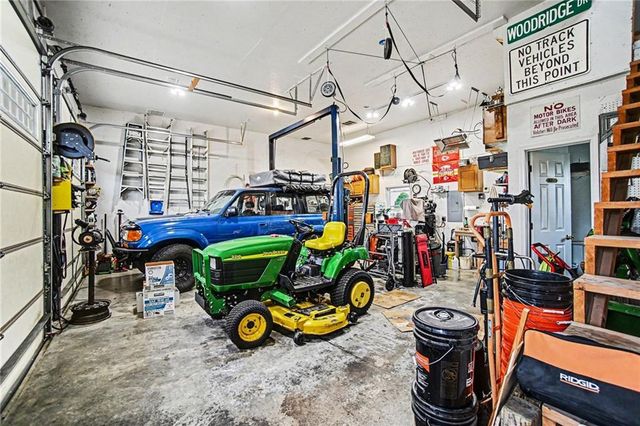 25162 176th Street, Leavenworth, KS 66048