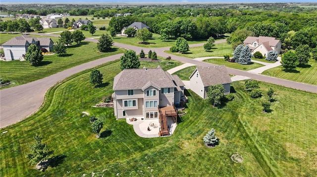 25162 176th Street, Leavenworth, KS 66048