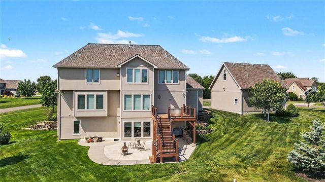 25162 176th Street, Leavenworth, KS 66048