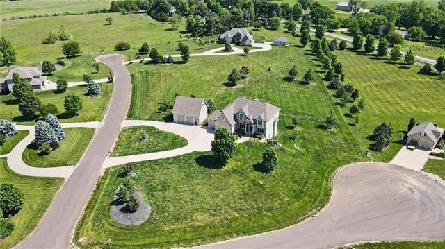 25162 176th Street, Leavenworth, KS 66048
