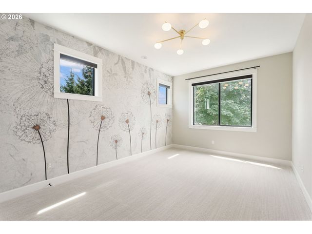 12035 Se WINTERCRESS Ct, Happy Valley, OR 97086