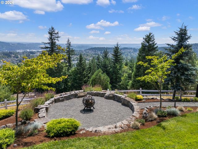 12035 Se WINTERCRESS Ct, Happy Valley, OR 97086