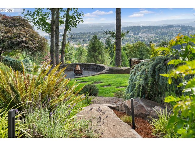 12035 Se WINTERCRESS Ct, Happy Valley, OR 97086