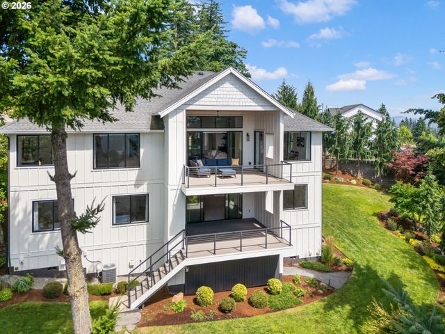 12035 Se WINTERCRESS Ct, Happy Valley, OR 97086