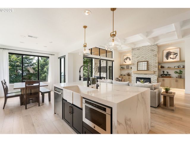 12035 Se WINTERCRESS Ct, Happy Valley, OR 97086