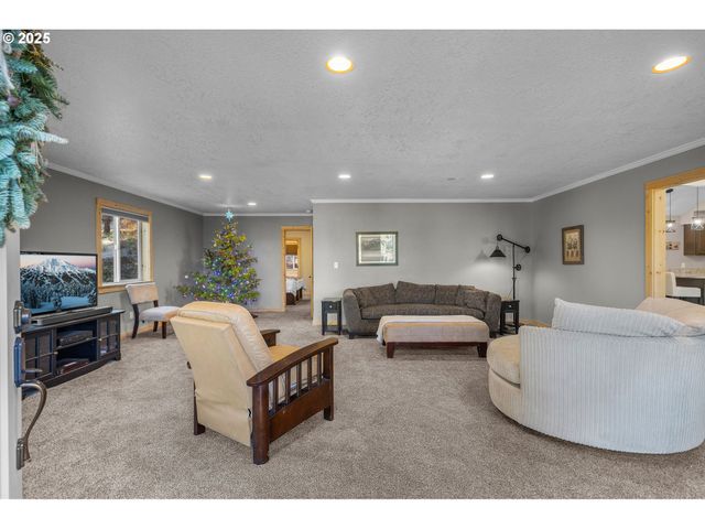 26508 RAINBOW Rd, Canyon City, OR 97820