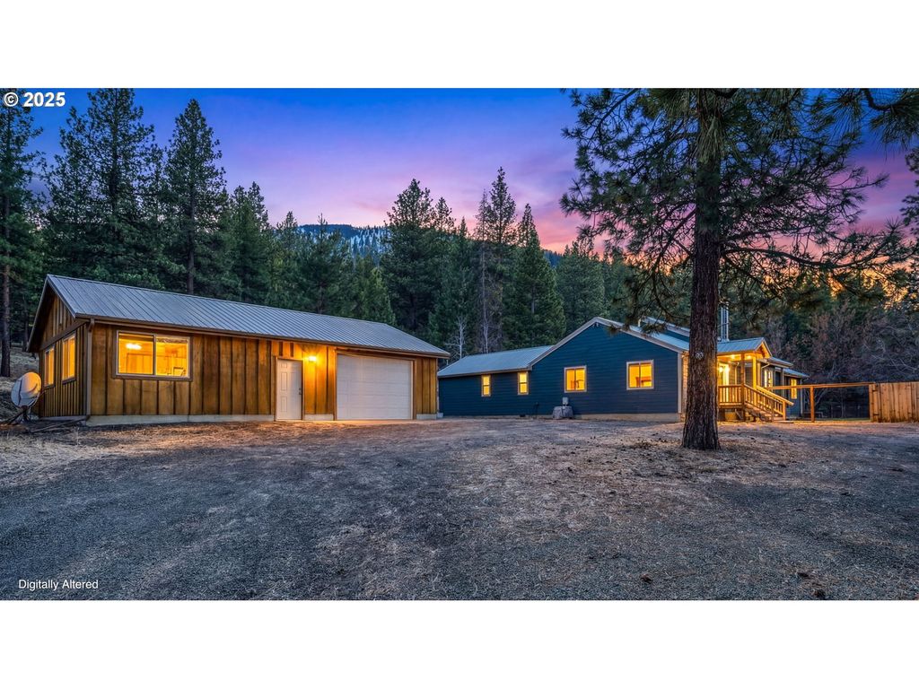 26508 RAINBOW Rd, Canyon City, OR 97820