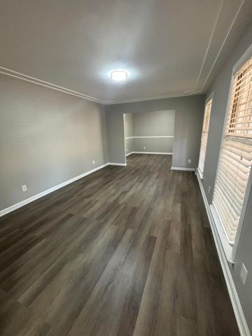 204 Chucker Drive, Summerville, SC 29485