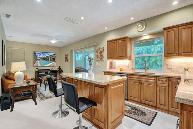 7241 NW 5th Court, Plantation, FL 33317