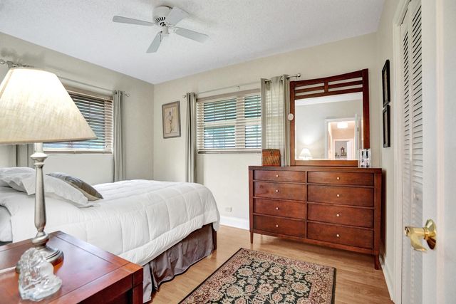 7241 NW 5th Court, Plantation, FL 33317