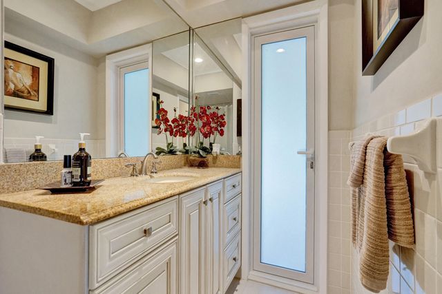 7241 NW 5th Court, Plantation, FL 33317