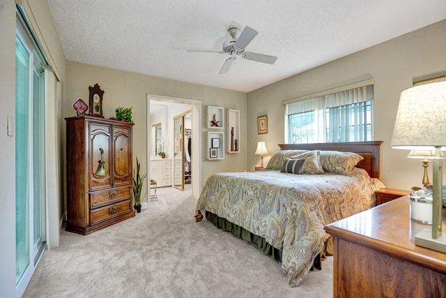 7241 NW 5th Court, Plantation, FL 33317