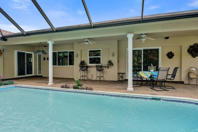 7241 NW 5th Court, Plantation, FL 33317