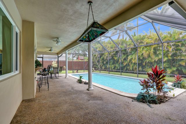 7241 NW 5th Court, Plantation, FL 33317