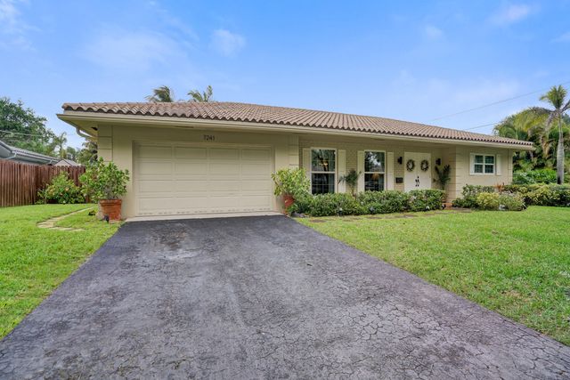 7241 NW 5th Court, Plantation, FL 33317