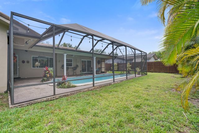 7241 NW 5th Court, Plantation, FL 33317