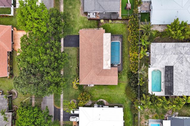 7241 NW 5th Court, Plantation, FL 33317