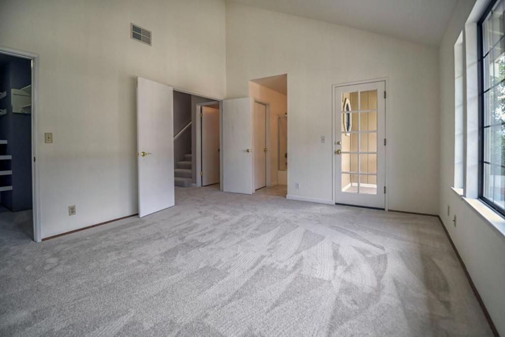 Image 14 of property listing at 584 Valeri Ruth Court, Santa Clara, CA 95050