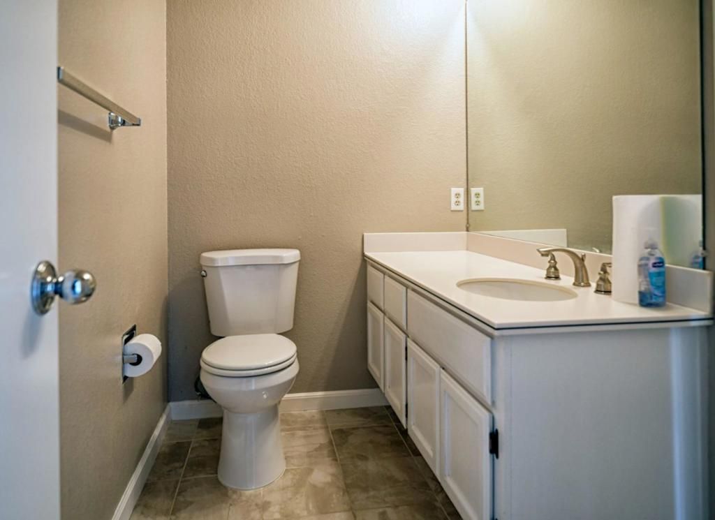 Image 18 of property listing at 584 Valeri Ruth Court, Santa Clara, CA 95050