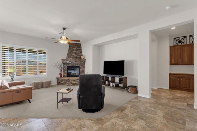 8372 W ANTELOPE Drive, Peoria, AZ 85383