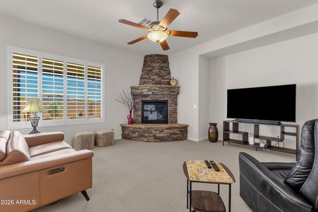 8372 W ANTELOPE Drive, Peoria, AZ 85383