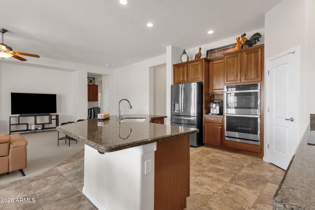 8372 W ANTELOPE Drive, Peoria, AZ 85383