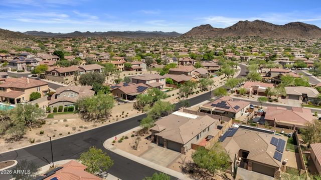 8372 W ANTELOPE Drive, Peoria, AZ 85383