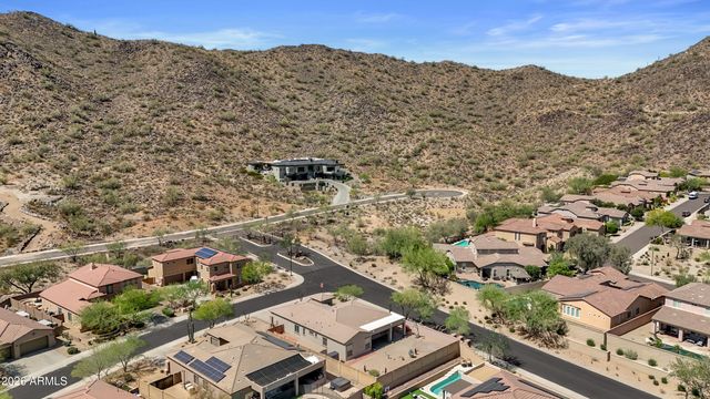 8372 W ANTELOPE Drive, Peoria, AZ 85383