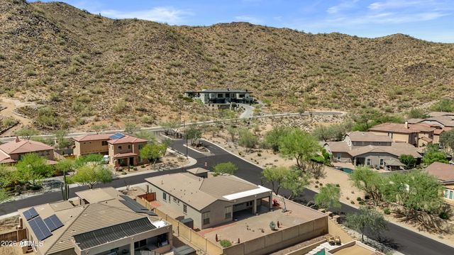 8372 W ANTELOPE Drive, Peoria, AZ 85383