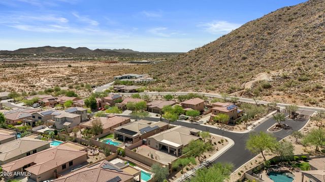 8372 W ANTELOPE Drive, Peoria, AZ 85383