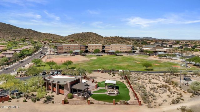 8372 W ANTELOPE Drive, Peoria, AZ 85383
