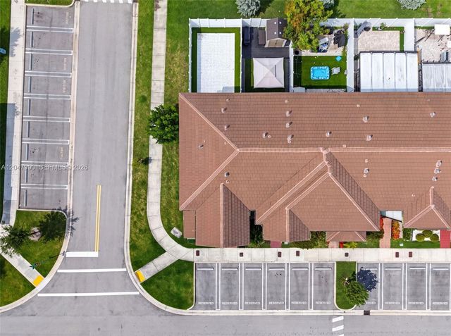 10908 W 32nd Lane, Hialeah, FL 33018