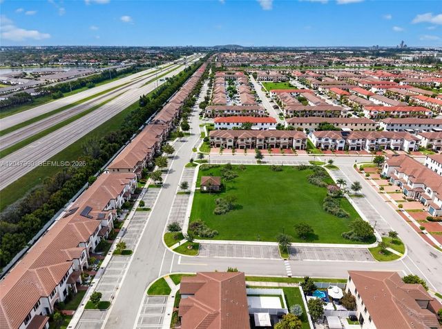 10908 W 32nd Lane, Hialeah, FL 33018