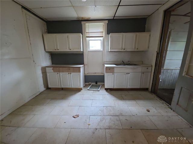 1527 W 1st Street, Dayton, OH 45402