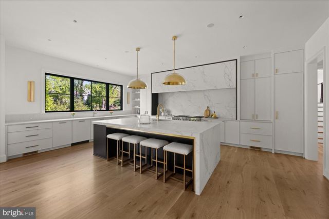 6811 WEMBERLY WAY, Mclean, VA 22101
