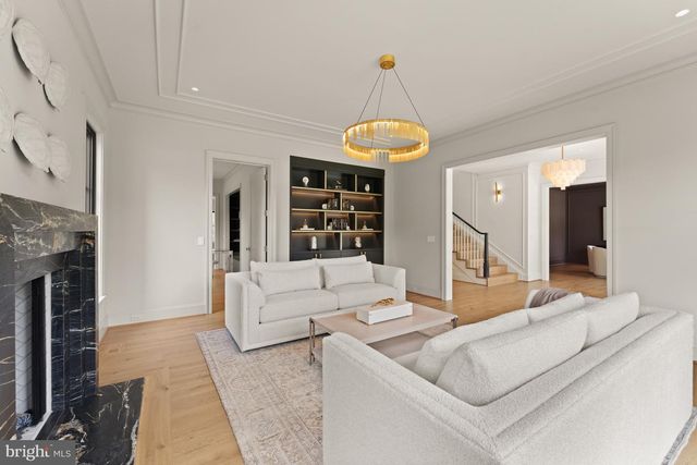 6811 WEMBERLY WAY, Mclean, VA 22101