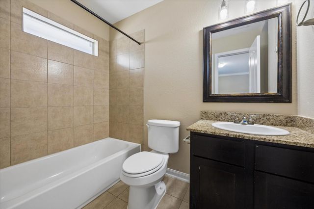 427 W 16th Street 21, Houston, TX 77008