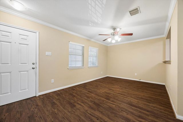 427 W 16th Street 21, Houston, TX 77008