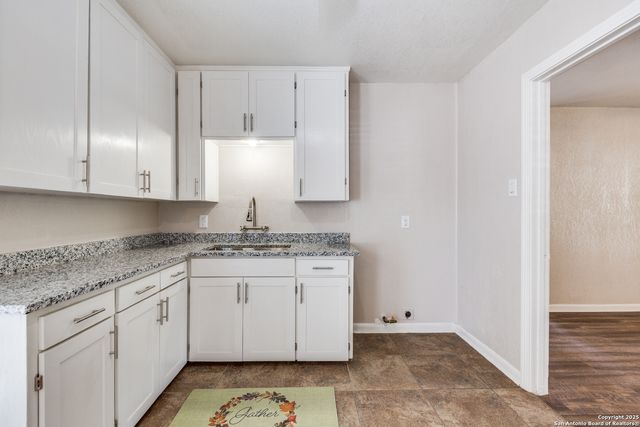126 Highway, San Antonio, TX 78219