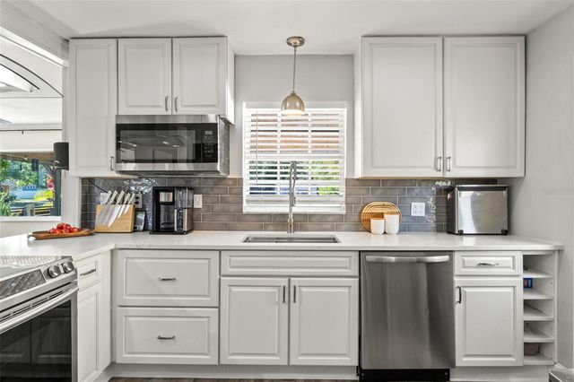 4703 N WILLIS STREET, Tampa, FL 33603